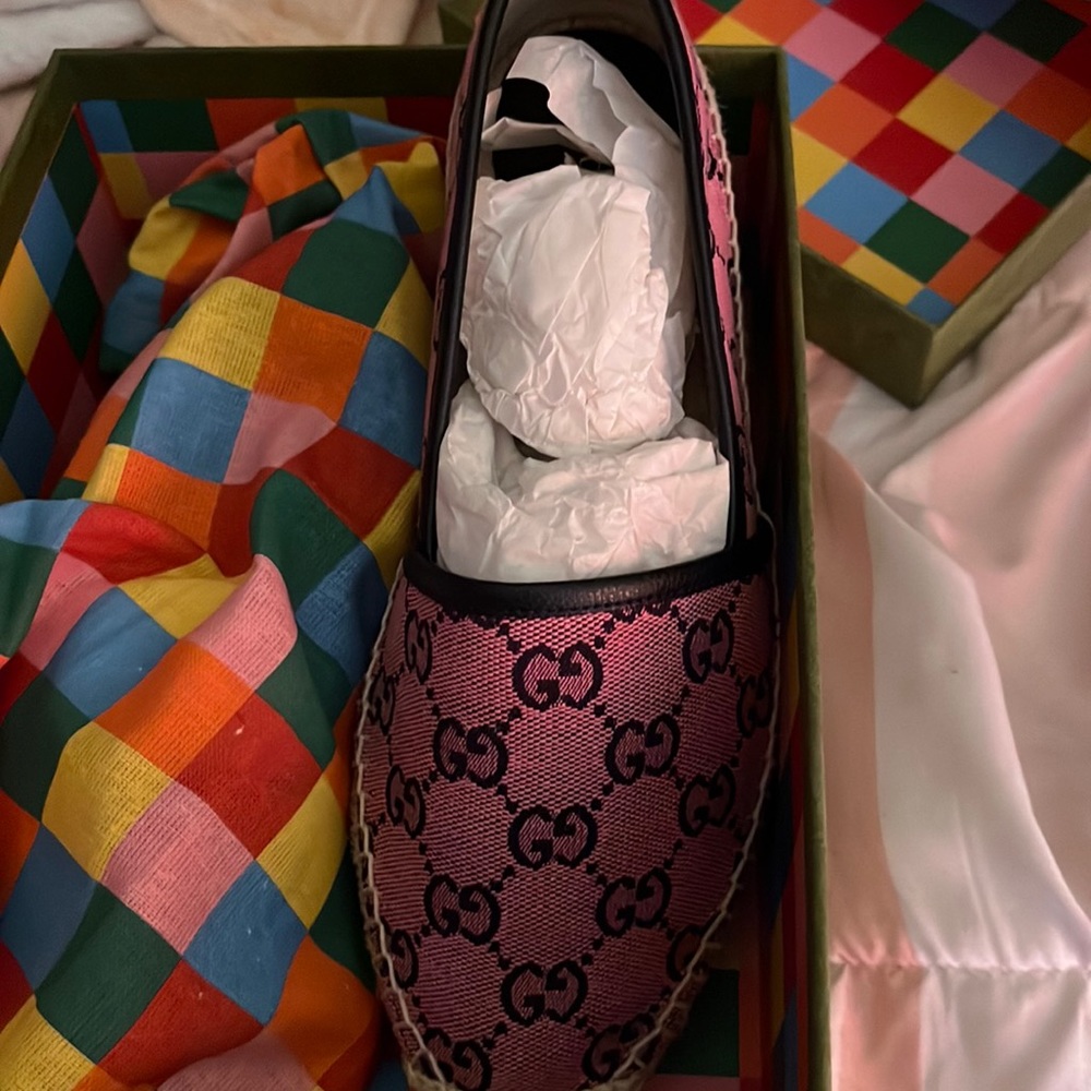 Size 38 authentic